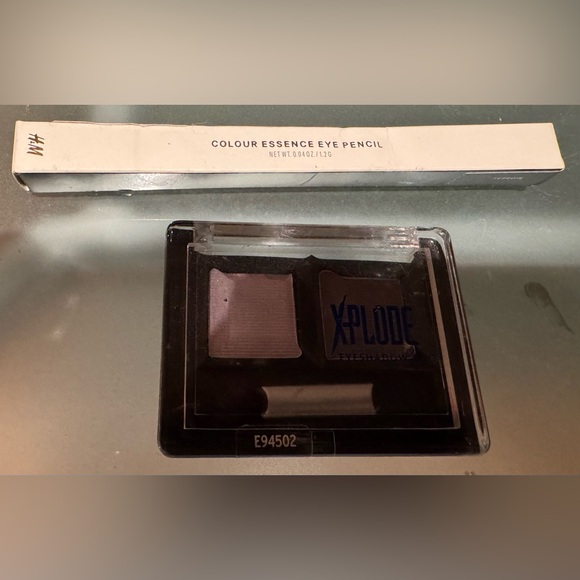 ❤️ NEW EYE PENCIL AND EYESHADOW - Picture 2 of 3